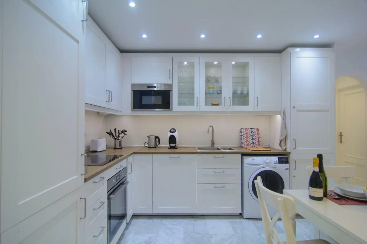 River Playa Beachfront Apartment, Large Terrace Fuengirola
